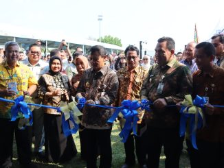 Gubernur Jawa Tengah Ahmad Luthfi secara resmi membuka Pameran Produk Inovasi ( PPI ) di Lapangan Kridosono Blora