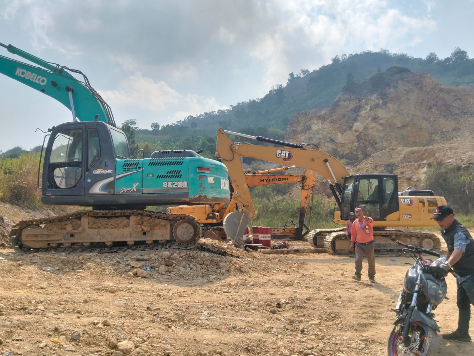 Galian C Di Duga Tanpa Ijin Beroperasi Hingga Tahunan, Pemilik Mengaku Berijin